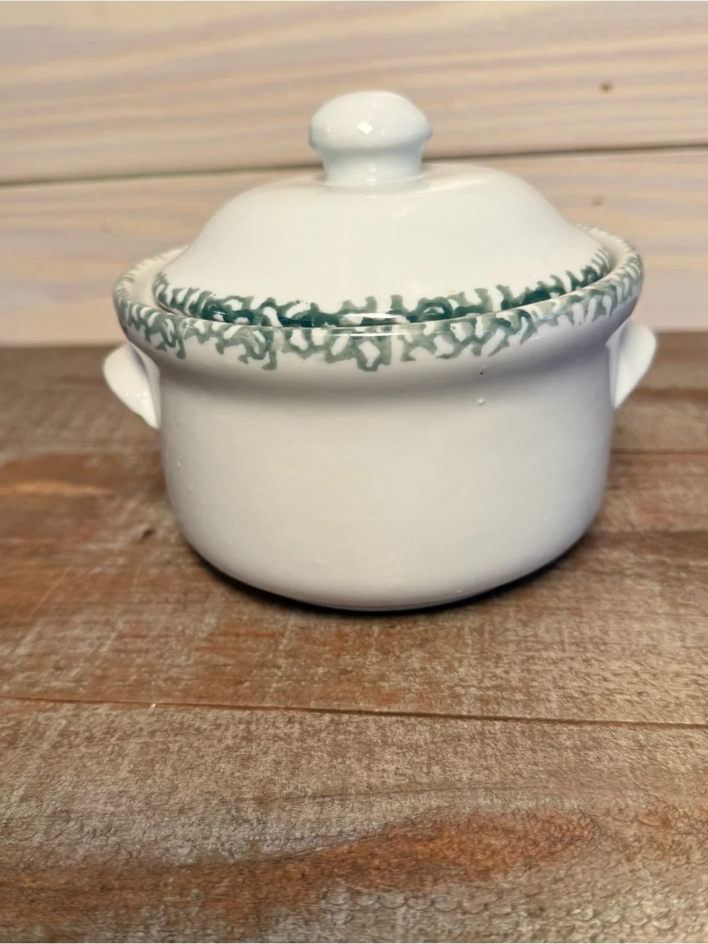 Vintage Pottery Soup Bowl Casserole Dish Blue Heart with Lid Handle Spongeware